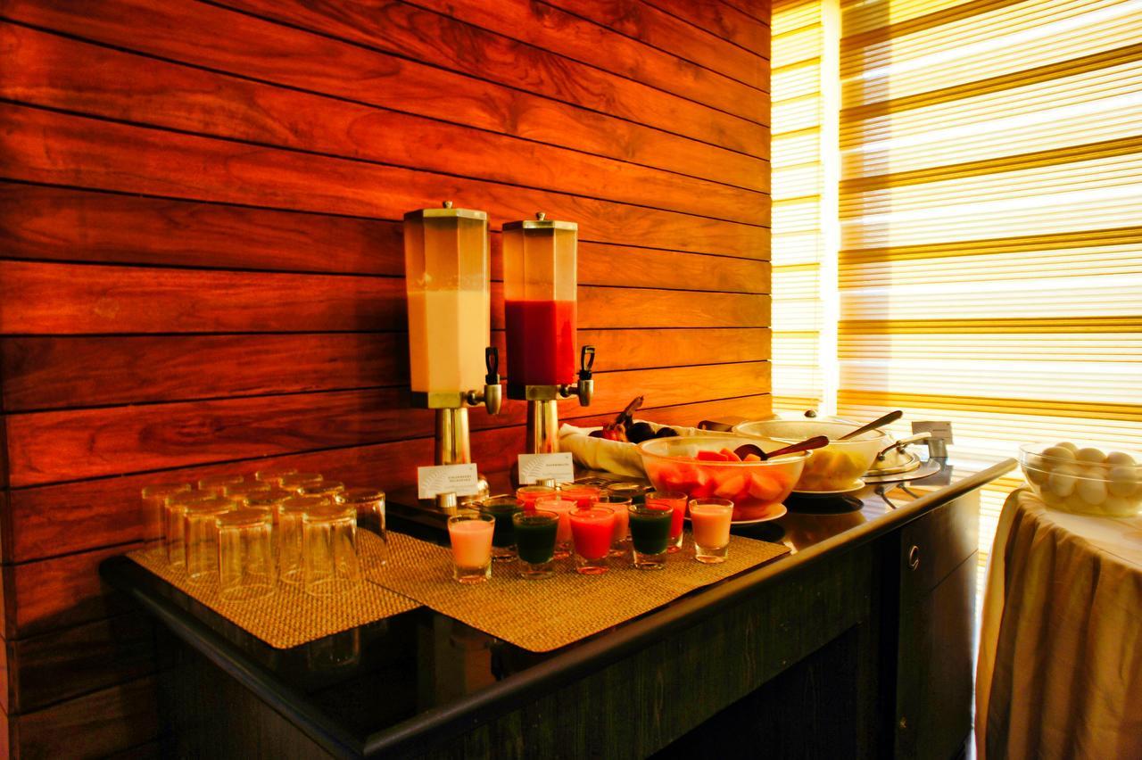 The Fern Residency, Miramar Hotel Panaji Buitenkant foto
