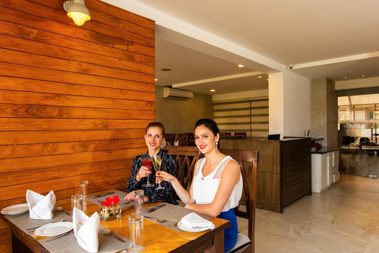 The Fern Residency, Miramar Hotel Panaji Buitenkant foto